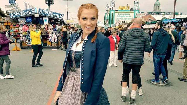 anni-perka.oktoberfest-2018-art.jpg