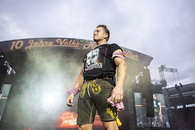 Andreas Gabalier auf seiner Tour im Jahr 2019.