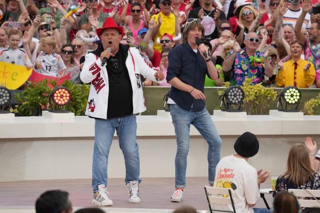 Markus Becker & Mickie Krause in der Unterhaltungsshow ZDF Fernsehgarten am 14.07.2024