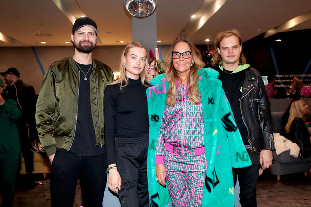 Natascha Ochsenknecht mit Tochter Cheyenne Savannah Ochsenknecht und Söhnen Jimi Blue Ochsenknecht und Wilson Gonzalez Ochsenknecht