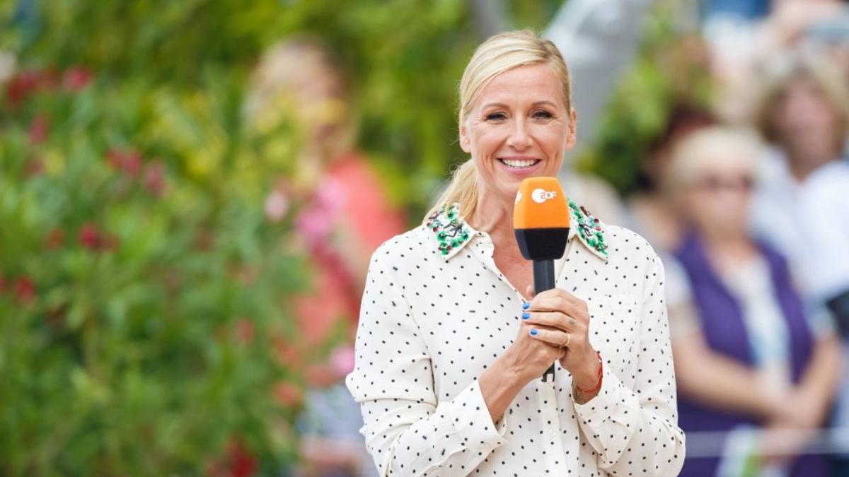 Zdf Fernsehgarten Im Schlagerfieber Mit Silbereisen Zucker Roselly Und Co