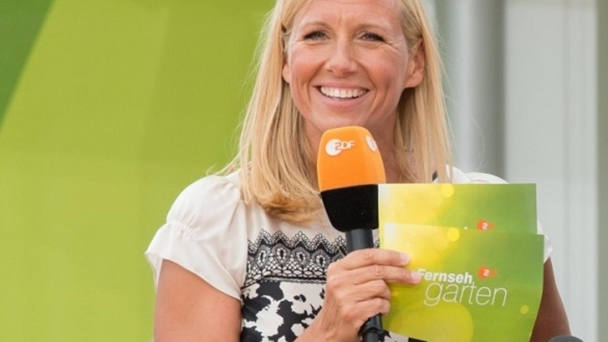 Andrea Kiewel Zdf Fernsehgarten Zu Pfingsten Im Doppelpack